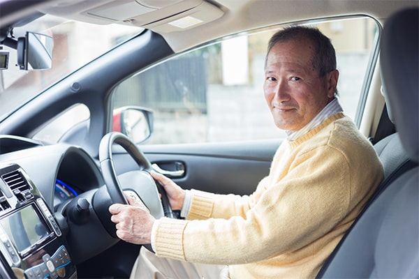 自動車保険の乗り換え時に絶対押さえたいポイント！ 等級はどうなる？ メリット・デメリットは？