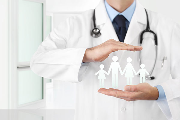 日本の公的医療保険制度とは？自己負担金や受けられる給付金を解説