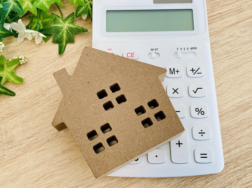 40代は生命保険に毎月いくら払ってる？保険料の抑え方・選び方を解説